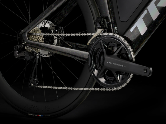 TREK 2025 SPEED CONCEPT SLR 7 TRIATHLON Disc Bike-Prismatic Pearl/Trek Black / TREK 2025 SPEED CONCEPT SLR 7 TRIATHLON Disc Bike-Prismatic Pearl/Trek Black