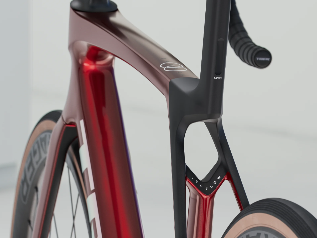 TREK Madone SL 6 Gen 8 Road Bike