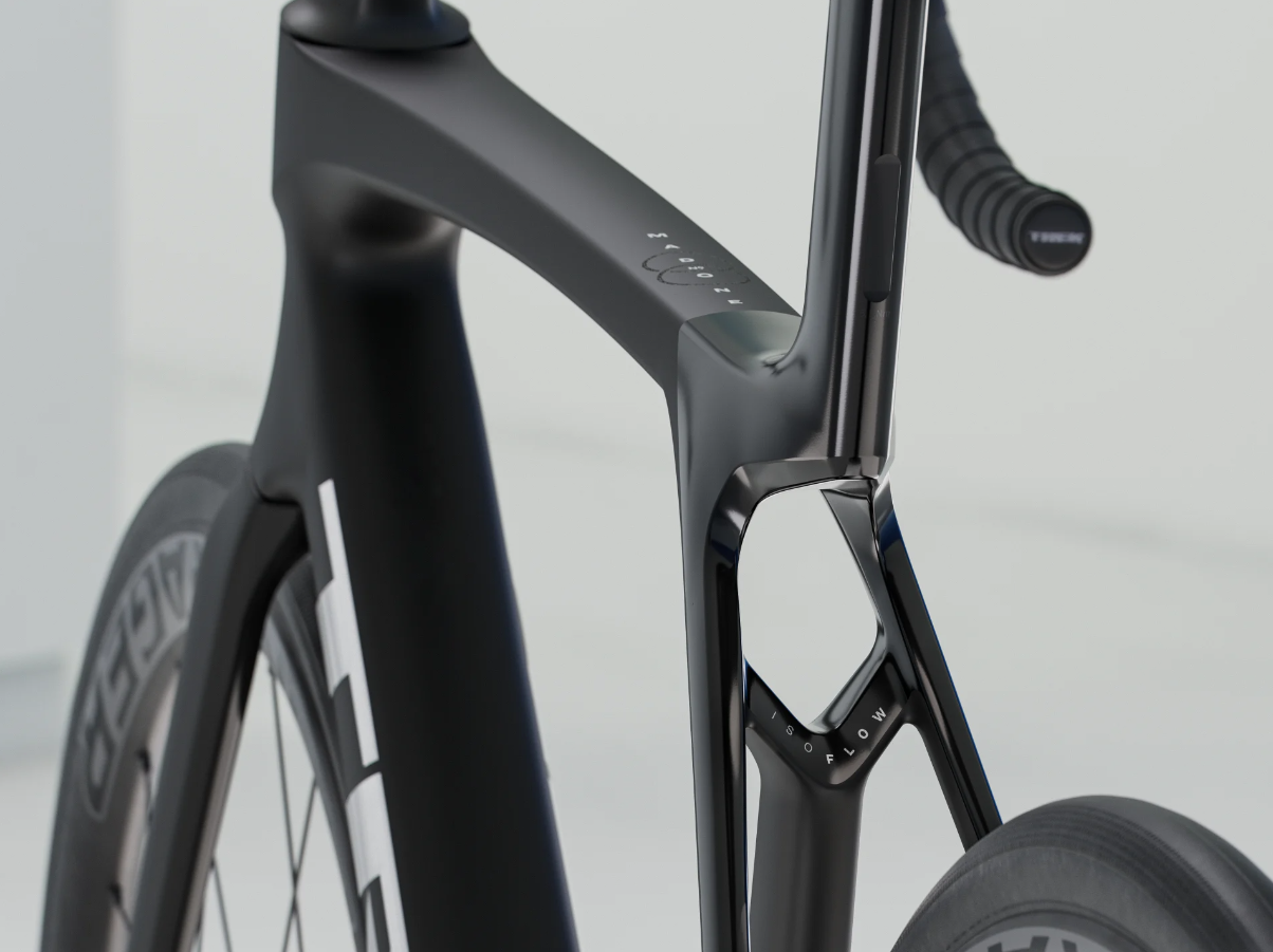 TREK Madone SL 6 Gen 8 Road Bike