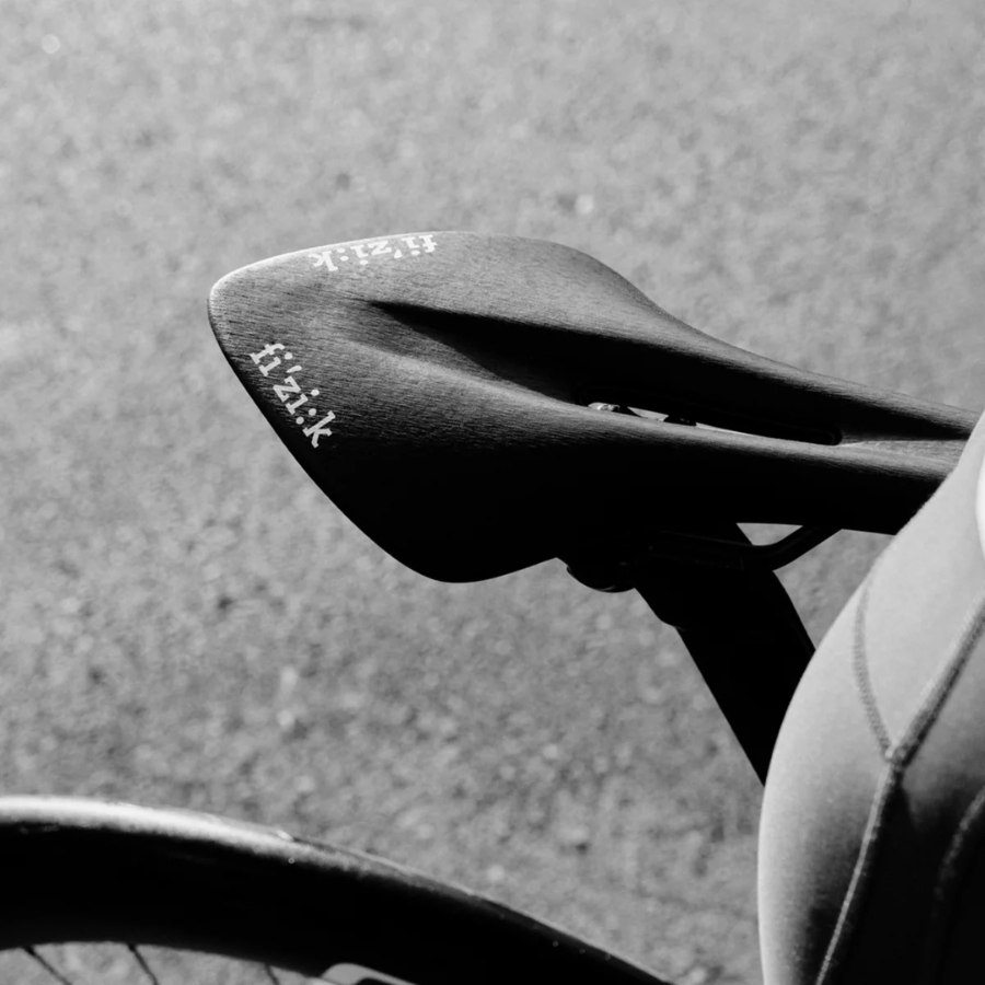 Fizik Arione R1 Light L Road Saddle- 145mm