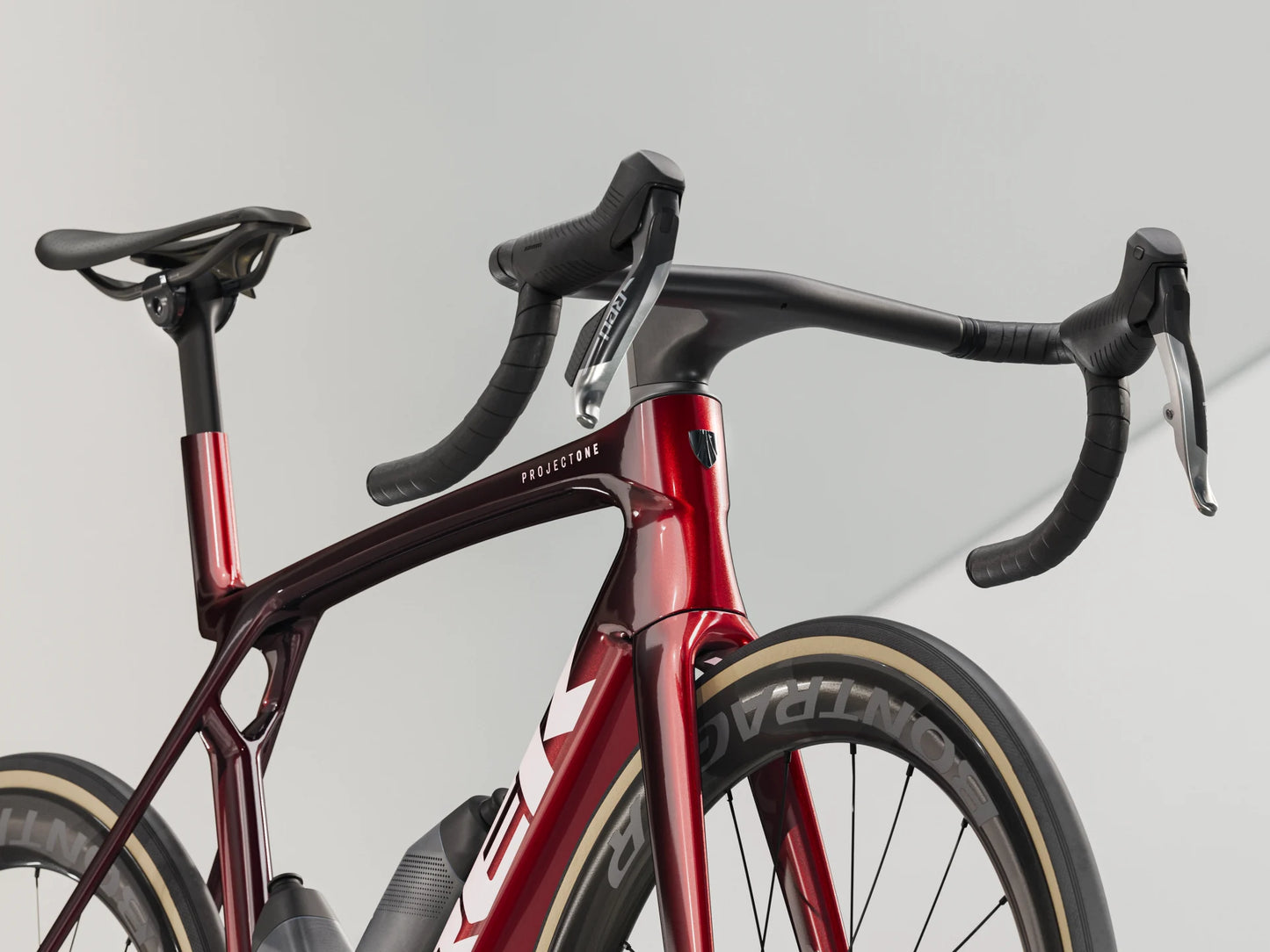 TREK  Madone SLR 9 AXS Gen 8 公路車 / TREK  Madone SLR 9 AXS Gen 8 Road Bike