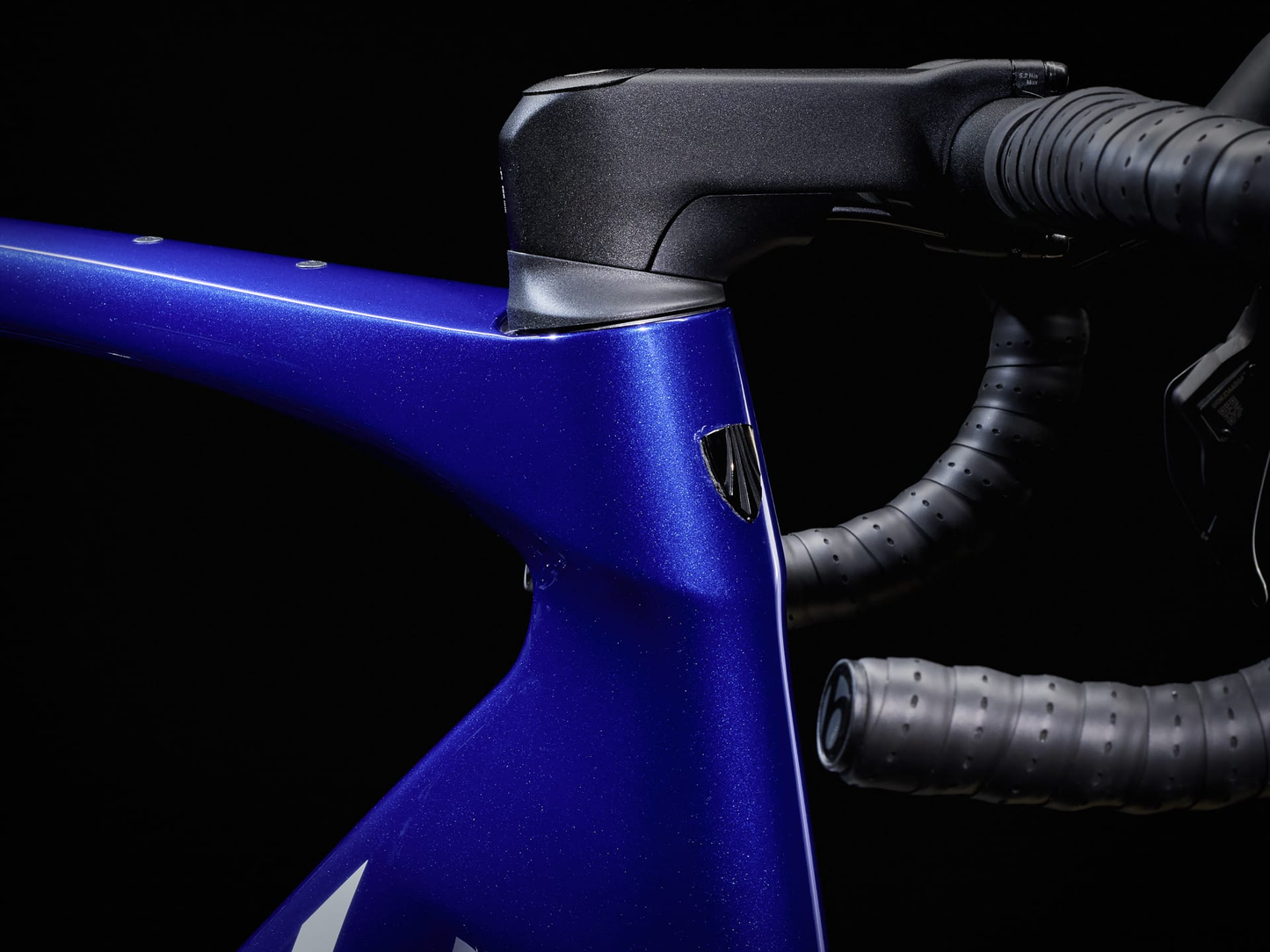 Trek Domane SL 6 Gen 4 碟剎公路車 / Trek Domane SL 6 Gen 4 Disc Road Bike