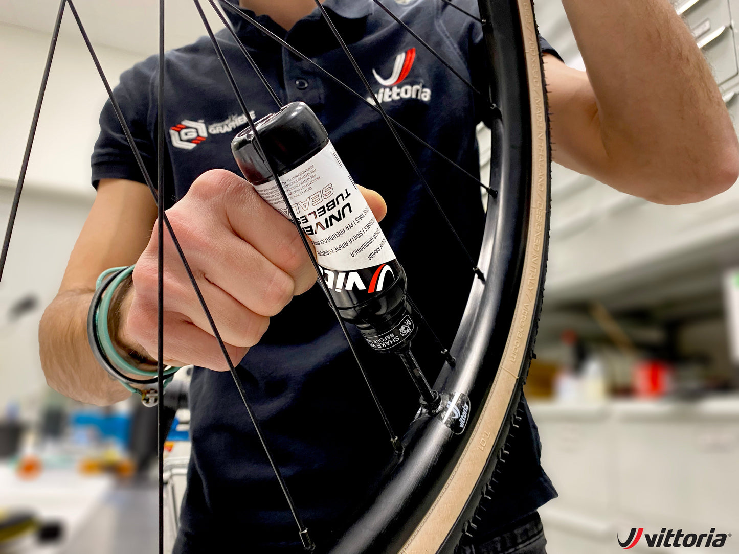 VITTORIA ULTIMATE 真空胎防爆液