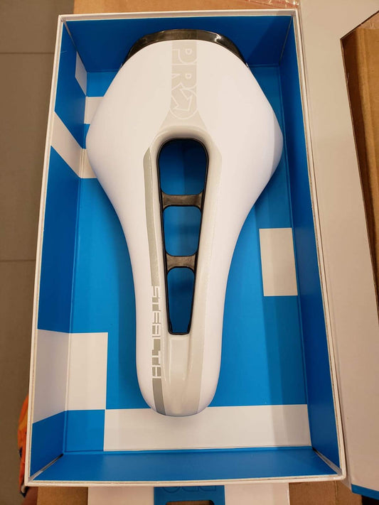 PRO STEALTH SADDLE-WHITE/PRO STEALTH SADDLE-WHITE